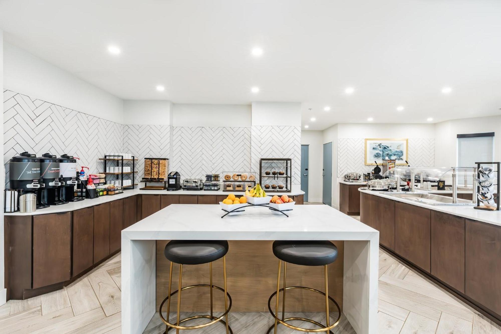 Staybridge Suites - Dawson Creek By Ihg Exteriér fotografie