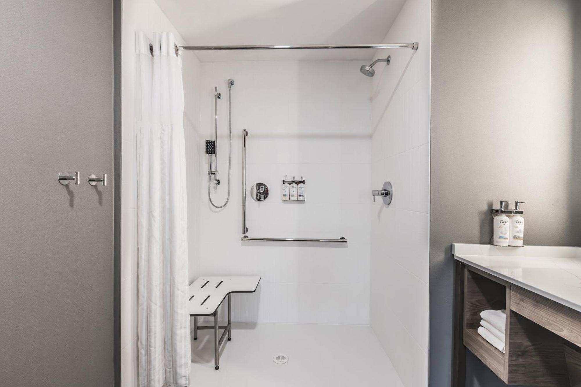 Staybridge Suites - Dawson Creek By Ihg Exteriér fotografie